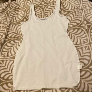 White bodycon dress